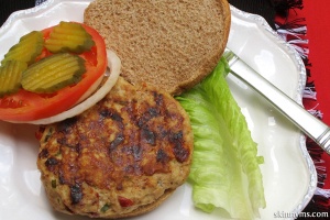 Turkey Burger with Sun-Dried Tomatoes and Feta (photo credit: skinnyms.com)